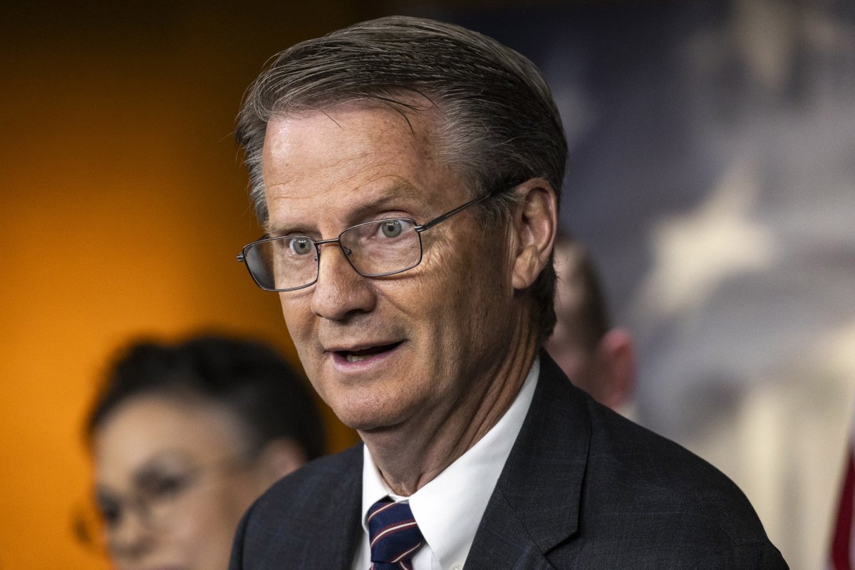 Leading Report tweet media