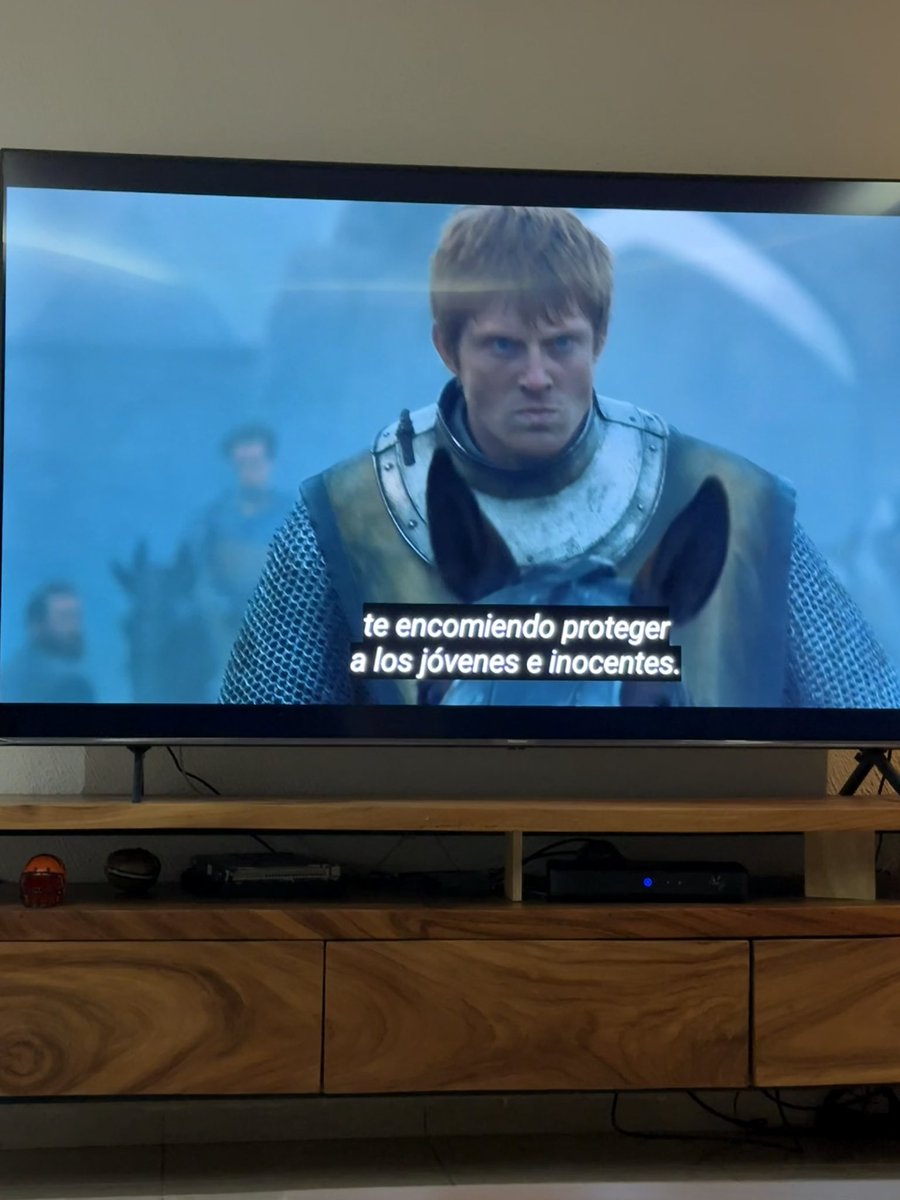 Monick_RM's tweet photo. Con la maravillosa música de fondo, volví a sentir la emoción del universo de GOT ✨ https://t.co/AaqI2gbbUd