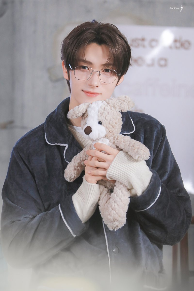 𝐒𝐚𝐦𝐢𝐝𝐚𝐫𝐞. tweet media