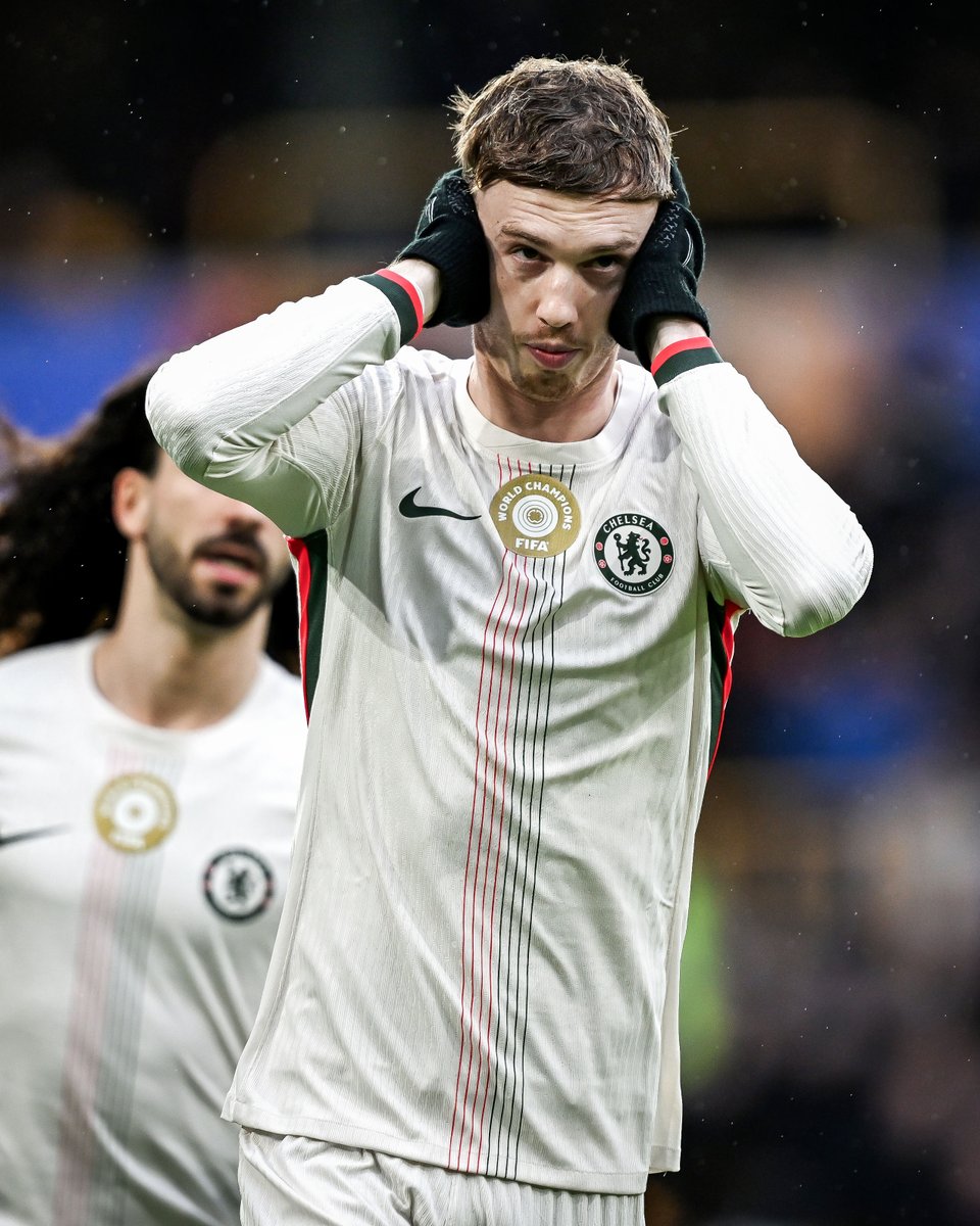 13’—⚽
35’—⚽
38’—⚽

Cole Palmer with the first-half hat trick 🥶