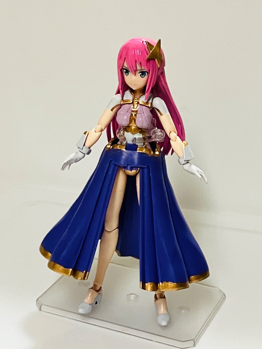 「フィギュアライズのラクス出た時はミーアも出ると思ったんだけどなぁ。 #公式戦には」|ほむらのイラスト
