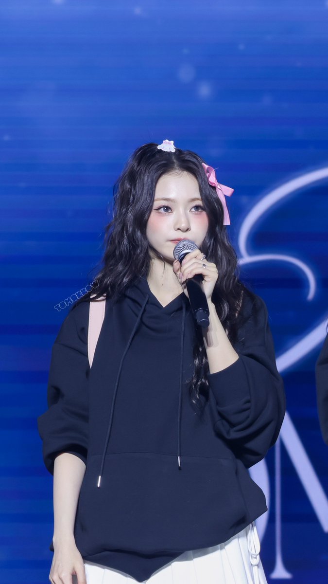 fromisTomorrow's tweet image. 260130 NOW TOMORROW ENCORE 이나경
#프로미스나인 #fromis_9
#이나경 #LEENAGYUNG #NYGYUNG