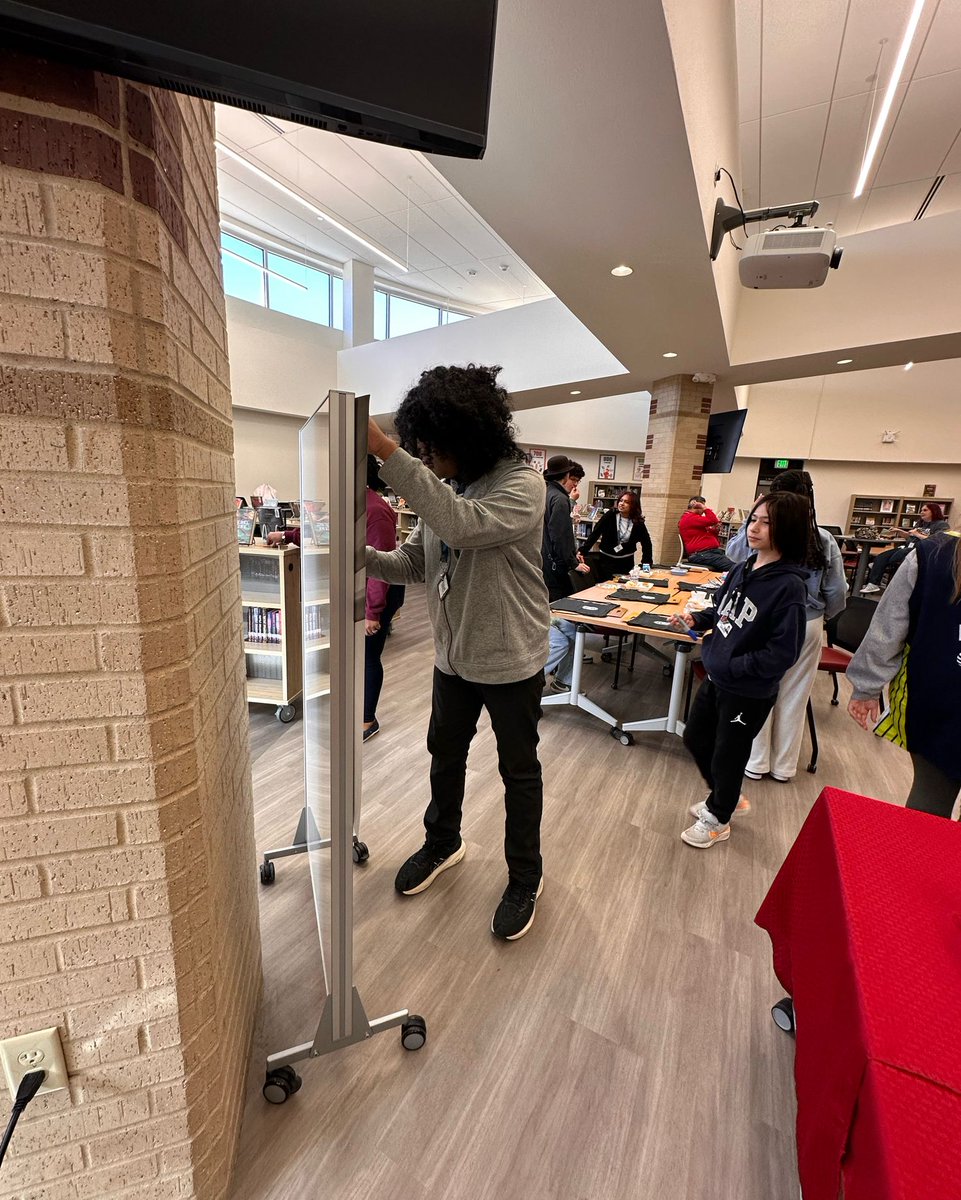 Durham Middle School tweet media