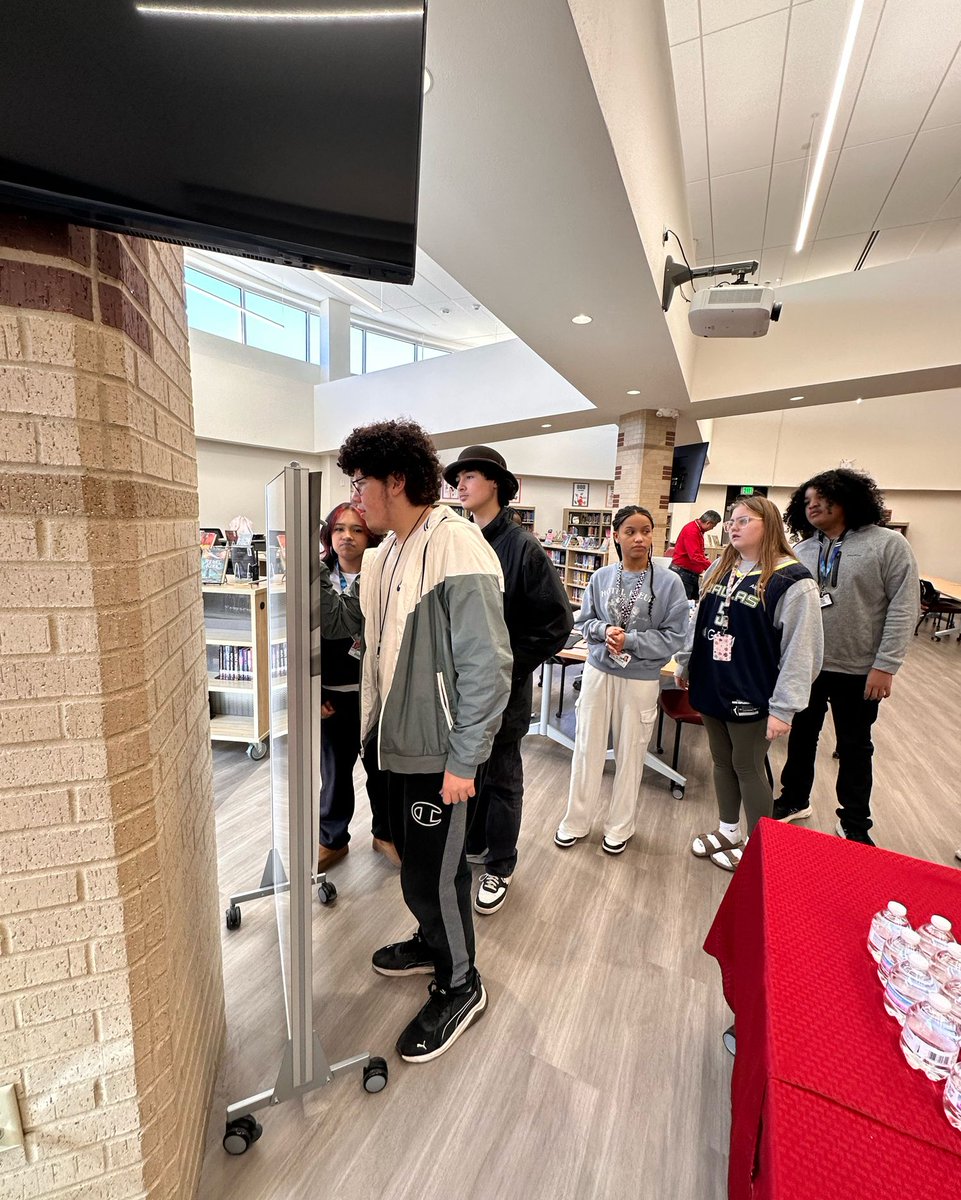 Durham Middle School tweet media