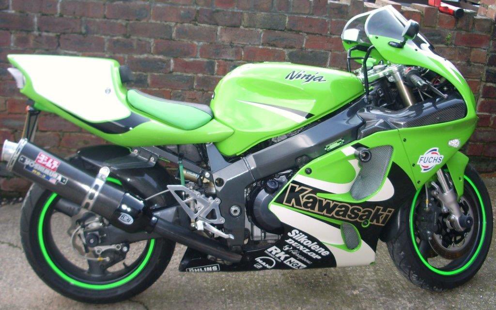PhilRaistrick's tweet photo. @TotalMotorcycle lol all mine are that colour 😎 https://t.co/boLOzx7I9b