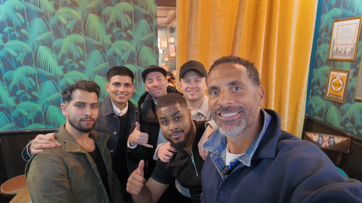 rioferdy5's tweet image. It’s Carrick you know….
Watching @ManUtd win in 🇫🇷 
Have a good weekend all 🍺