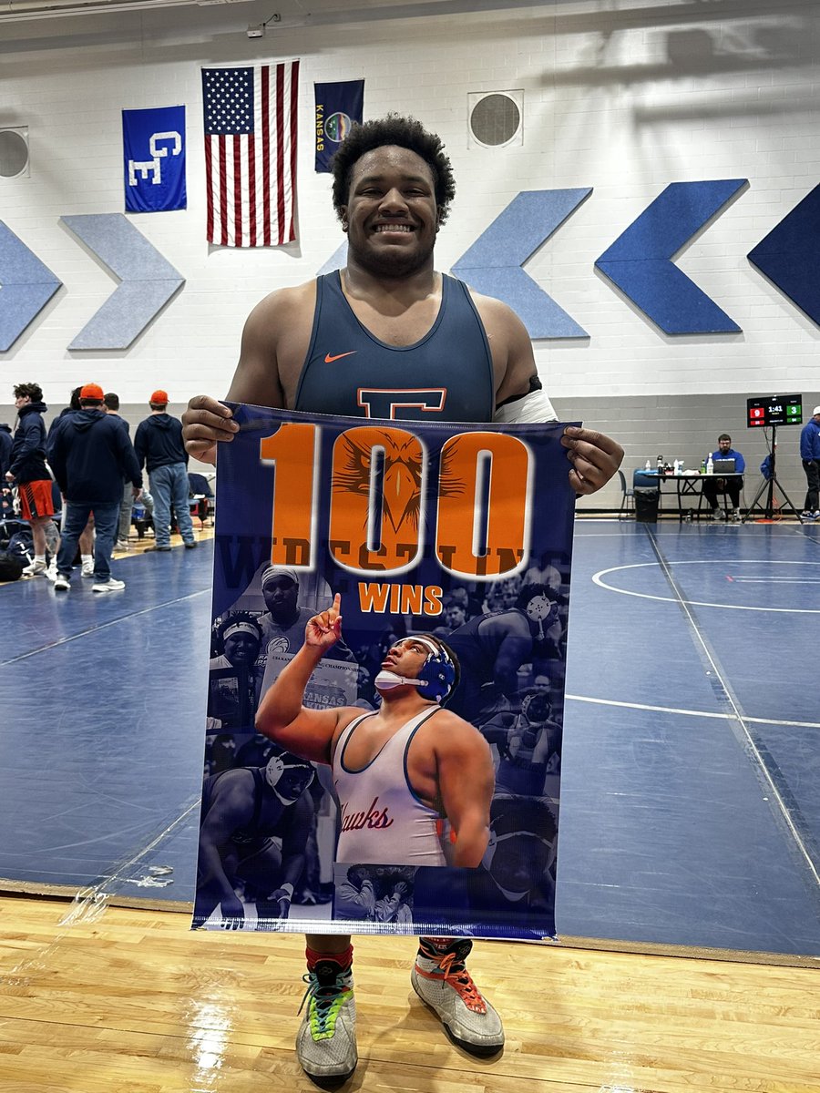 Olathe East Athletics tweet media