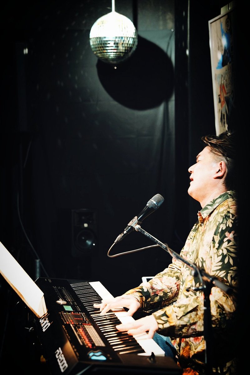 KOZI Mukai Live in GARE

雪予報の中、ご来場くださりました皆様、ありがとうございました🎶
盛り上がりました✨空間が音楽で満たされました✨
お客様と作り上げるLive。
Liveはこうでなくっちゃ！！そんなLiveでした🎶

#Live
#GARE
#銚子