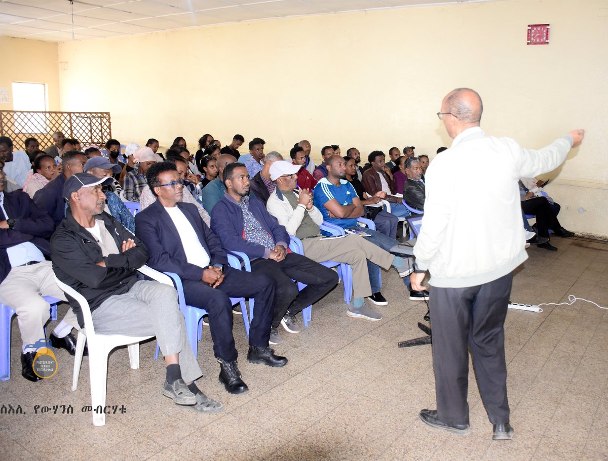 shabait's tweet photo. Capacity Upgrading Training to Teachers

The Central Region branch office of the Teachers Association of Eritrea has organized capacity upgrading training for 270 teachers with a view to developing the teaching-learning process.

Mr. Daniel Mengisteab, Head of the Association’s branch, said that the objective of the training, which focused on chemistry and Tigrigna language, was to upgrade teachers’ teaching methodologies in the respective subjects.

The training was attended by 84 secondary school chemistry teachers and 188 elementary and junior school Tigrigna language teachers.

Ms. Senait Okbamicael, Secretary of the Association, stated that the training is a continuation of the efforts the Association has been exerting to enhance teachers’ capacity and will have significant contribution to the development of the teaching-learning process.