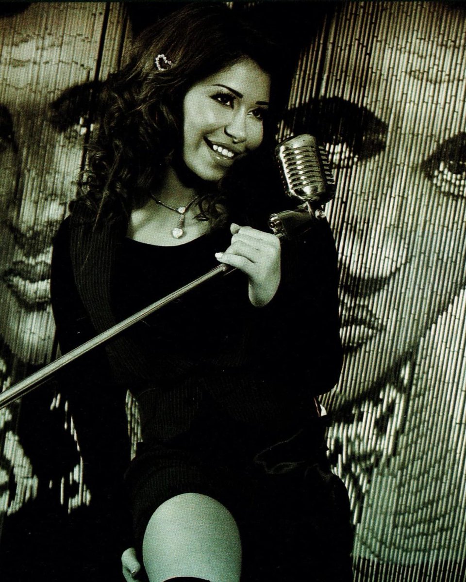 SherineGallery's tweet photo. (2009) https://t.co/TGIQMjSq7E