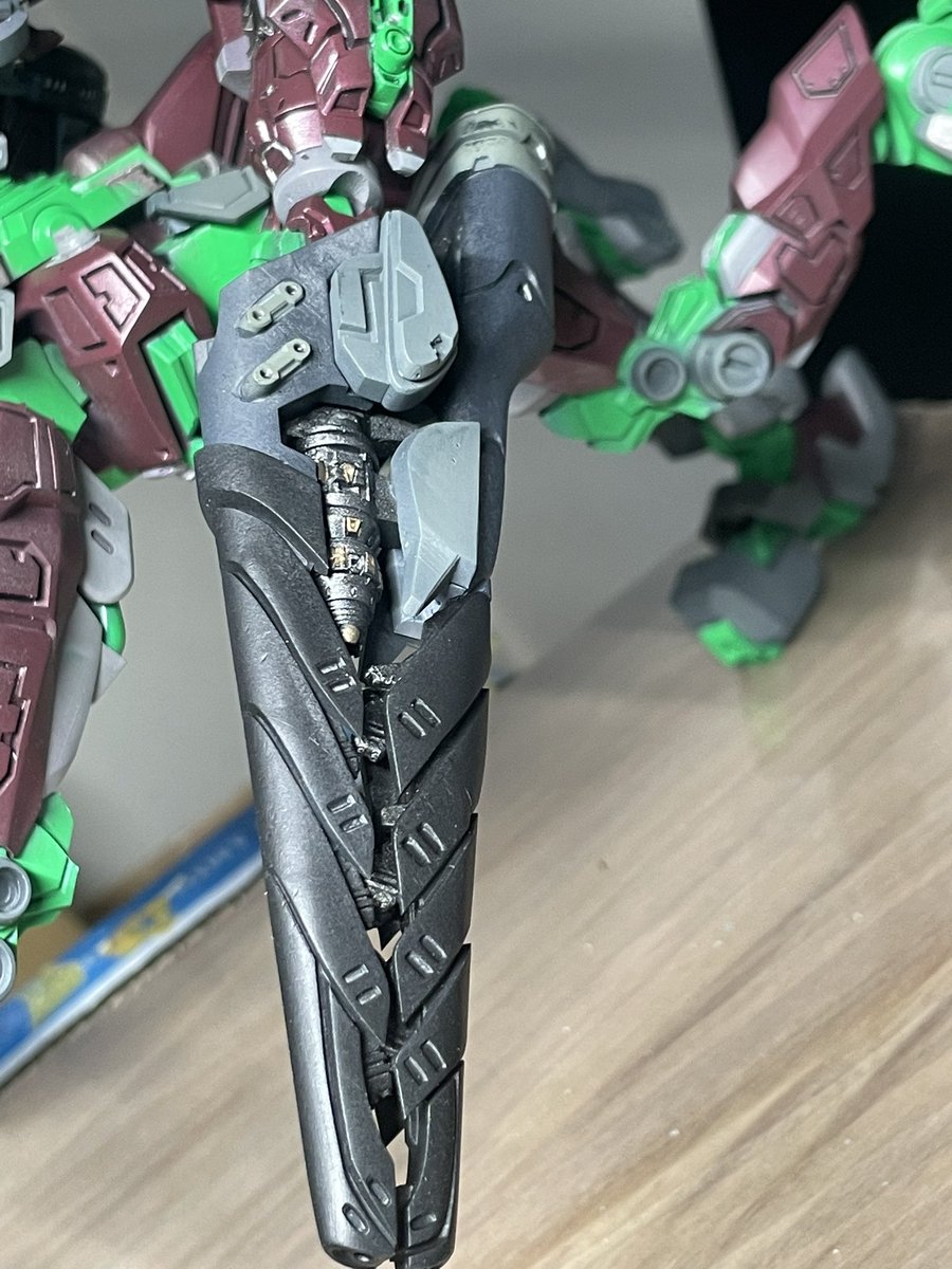 アーマードコア6より
泥水フィーカ大好きなヴェスパー第3隊長
v.ⅲオキーフのバレンフラワーを製作しました
9時間後くらいのワンダーフェスティバルで展示させていただきます！
同スケールのオープンフェイスと
スティールヘイズも展示予定です！
よろしくです！