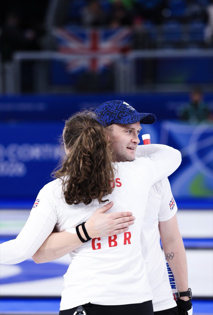 The Perfect Duo 🥌🥌

<a href="/TeamGB/">Team GB</a> become the first team to qualify for the semi-finals of the Mixed Doubles at MilanoCortina2026 🇬🇧

Bruce Mouat and Jennifer Dodds. WHAT. A. TEAM.

Made in Scotland, ready for the greatest stage 🌍