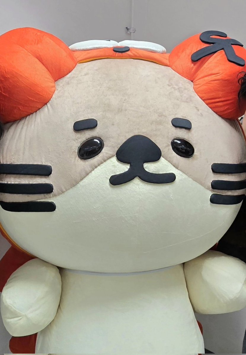 แวบแรก

#CLO_VER
#keenkeno