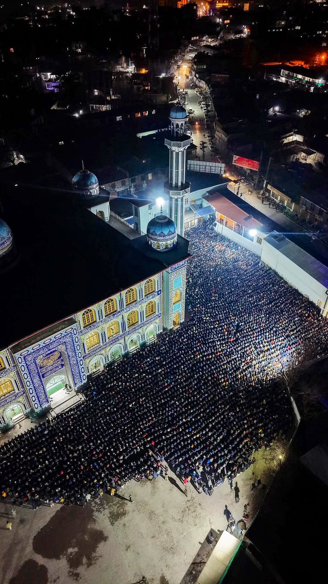 Thousands gathered in Skardu to offer funeral prayers for DSP Bahadur Ali, who was martyred in yesterday’s suicide bombing at Islamabad’s Tarlai Mosque.