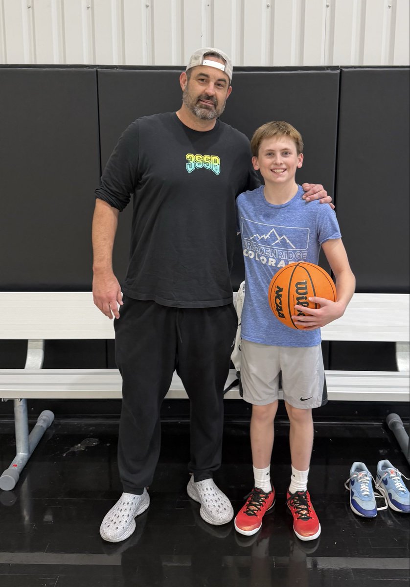 Aaron McDaniel 🙏🏼🏀 tweet media