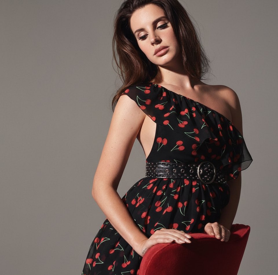 lanadelreyad's tweet image. NOVO SINGLE DE LANA SE CHAMA 

White Feather Hawk Tail Deer Hunter

OUT: DIA 17/02