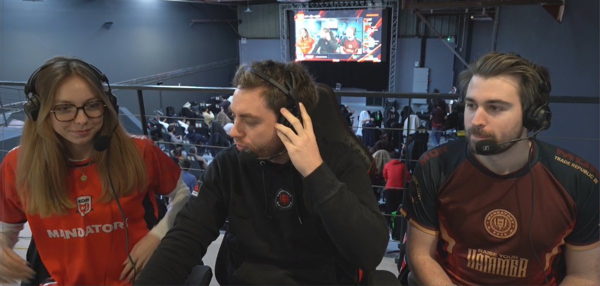 ZeratoR's tweet image. En direct du Hangar avec @Laytho_jujul et @HyPOfficial et du public !
On regarde @MandatoryGG couler une nouvelle fois le bateau de @Galions_ en BO3 ! 

twitch.tv/zerator