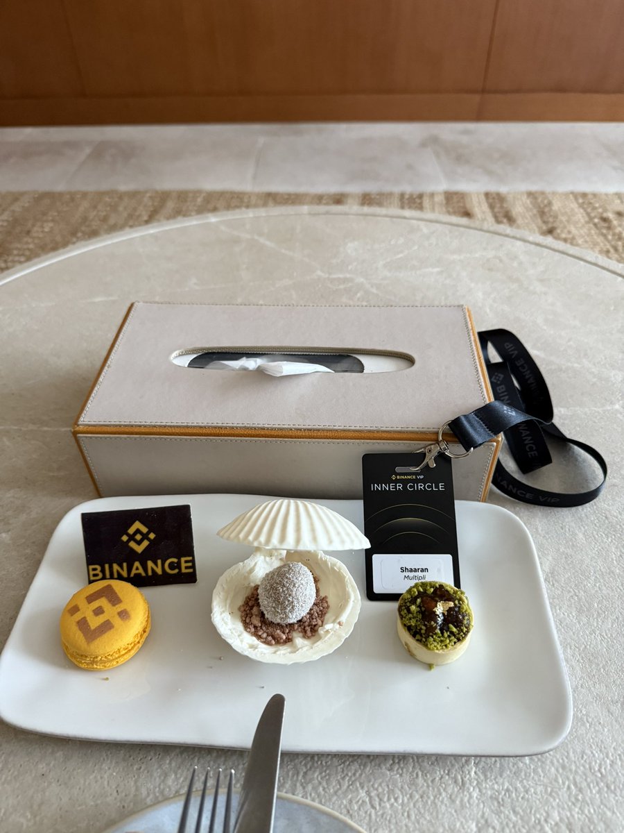 Shaaran 🛸 tweet media