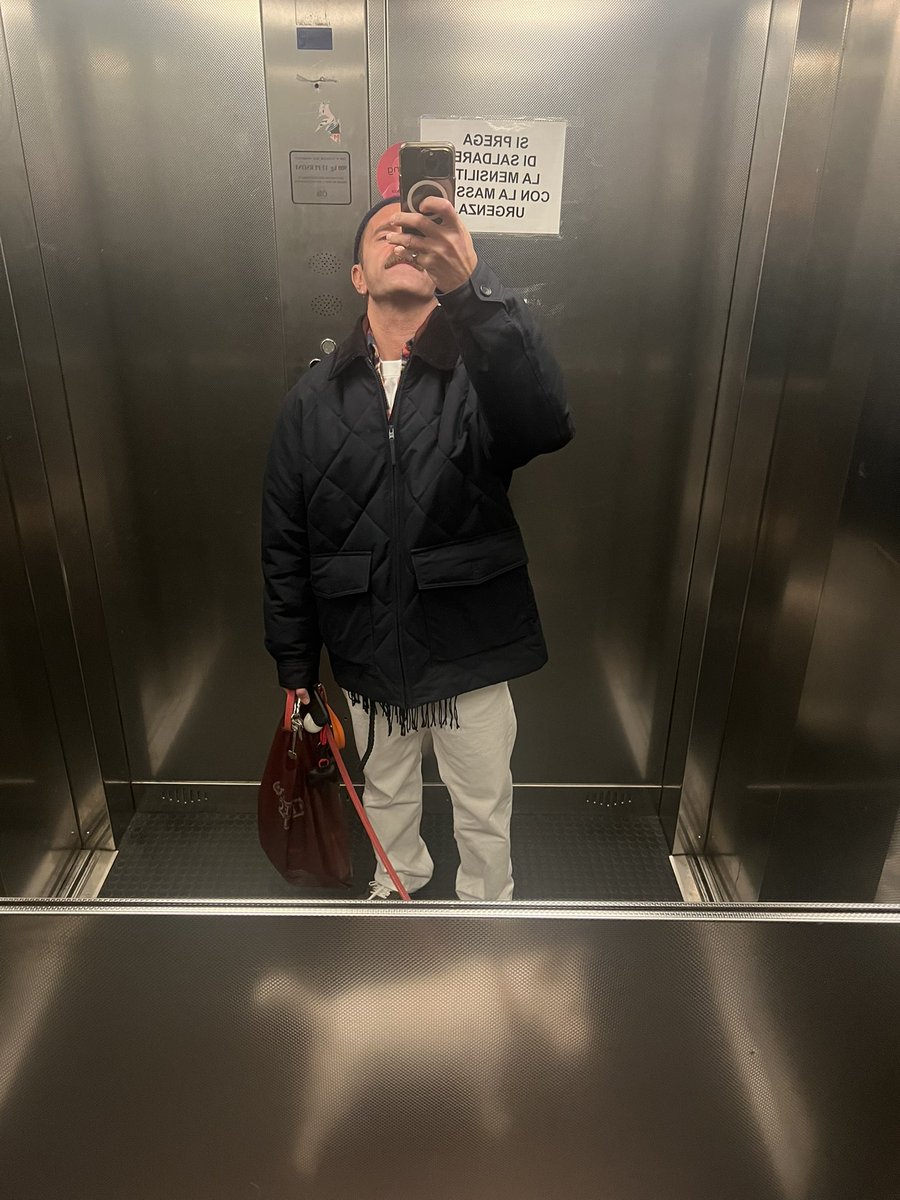 MrGius's tweet photo. ⬆️ or ⬇️ https://t.co/ZfvSGSEfXV