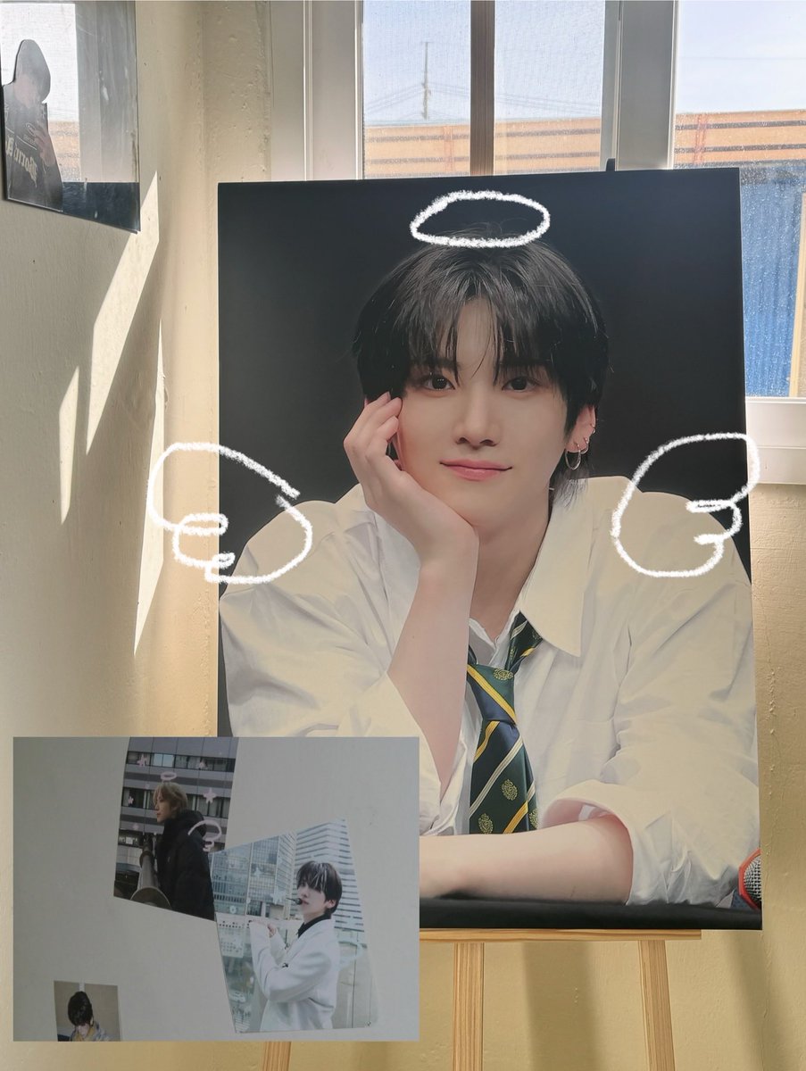 사실 이 대왕사진은 잘못(..) 뽑힌거였는데 처음에 너무 퐝당하게 커서 당황하고 다같이 웃었는데 다들 오셔서 사진도 많이 찍어주시고 좋아해주셔서 너뮤 감사해요.. ( Ĭ ^ Ĭ ) ㅎㅎ