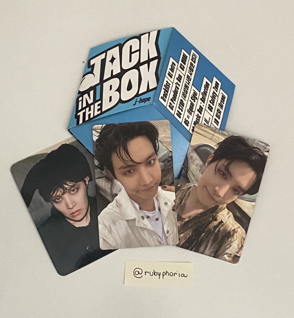 VENDO VENDA 

JACK IN THE BOX ÁLBUM (weverse ver) 
R$ 80 + frete

bts jhope hoseok