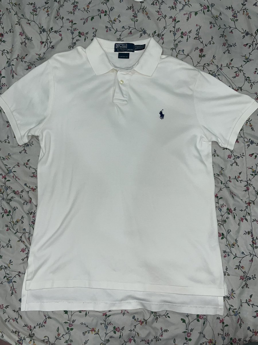 zoljesanz's tweet photo. ส่งต่อคอปกสีฮิต Polo  Ralph Lauren  🐎  
- ของแท้ 100% kaa 💯 ในช็อป 5,000+
รอบอก 42 ยาว 28.5/30
🏷️ ส่งต่อ :  899  thb free shipping 🚗 ✨
#poloralphlaurenthailand #poloralphlaurenth #ส่งต่อเสื้อผ้า #ส่งต่อเสื้อผ้ามือสอง #ส่งต่อpolo https://t.co/NcLrqkx4i2