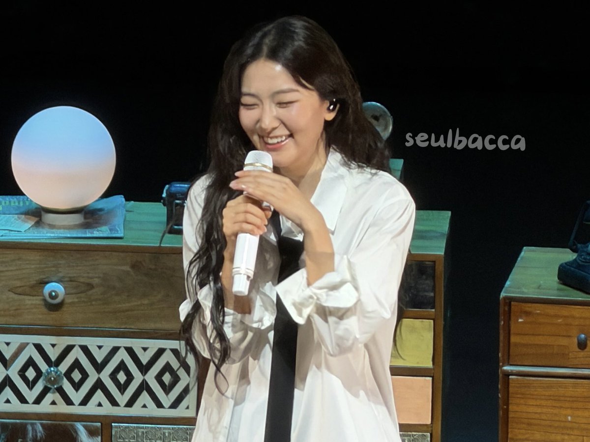 seulbacca's tweet image. 260207 | that smile though 🐻💛

#ONTHEROAD
#슬기 #SEULGI
#레드벨벳 #REDVELVET
@RVsmtown
