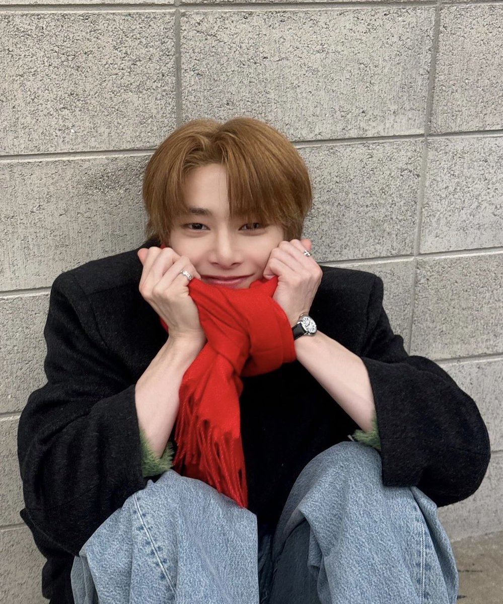 Slow 혀니 tweet media