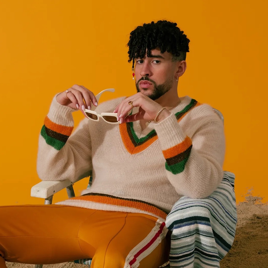 BillieSpotify_'s tweet photo. Billie Eilish's "HIT ME HARD AND SOFT" and Bad Bunny's "Un Verano Sin Ti" are the fastest albums in history to reach 9.8 BILLION streams on Spotify. https://t.co/knKuNUOd5w