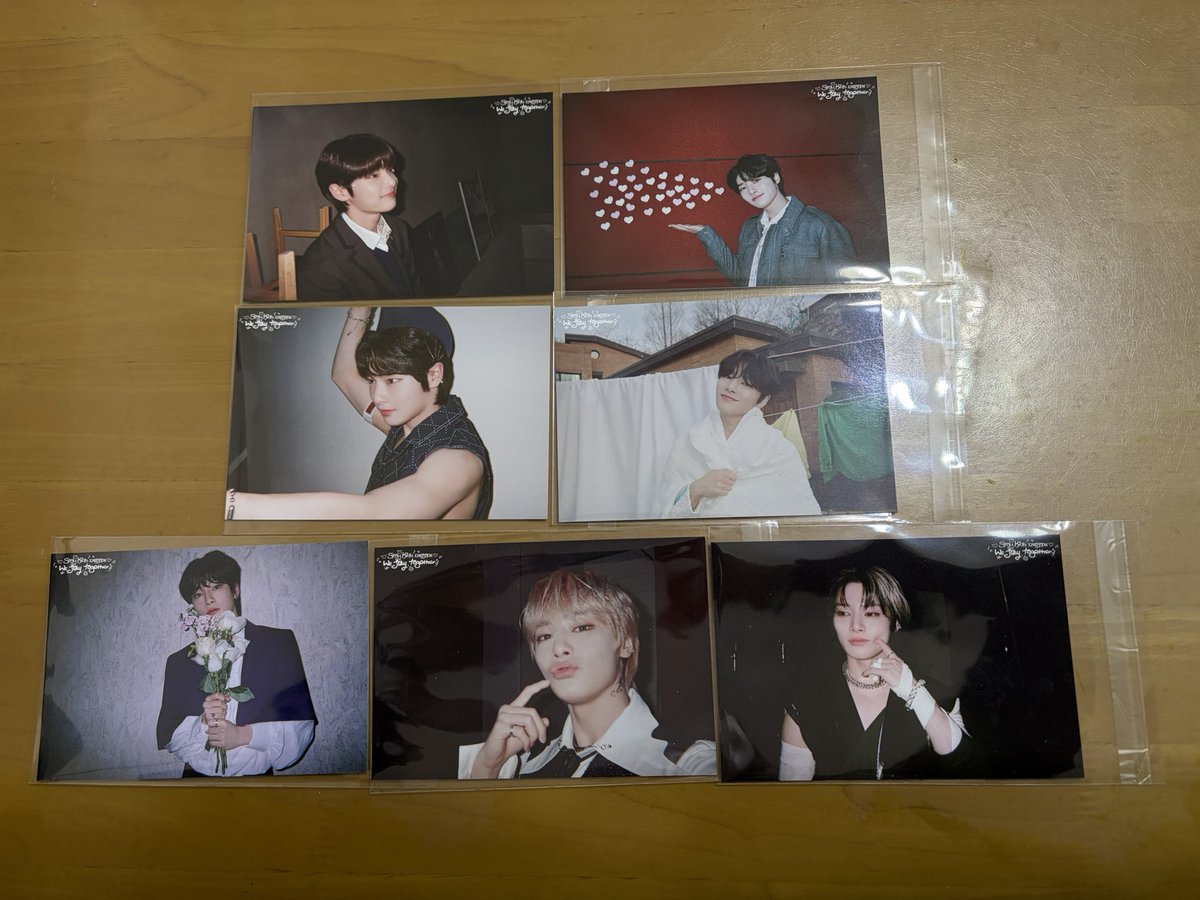 Stray Kids EXHIBITION スキズ 展覧会 ポストカード 共同 買取 交換 譲