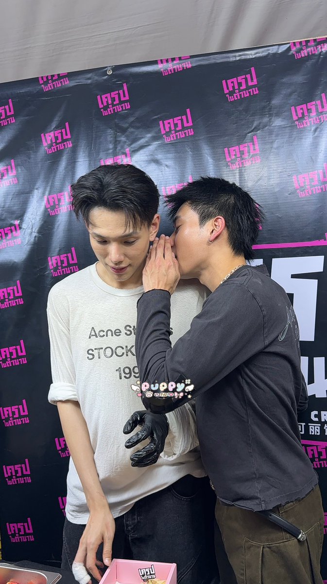 puppyvanelo's tweet image. แอบกระซิบอะไร “รักบี๋ที่สุดในโลกปะ”

໒꒰ྀི #ต้าห์อู๋ออฟโรด #DaouOffroad ꒱ྀི১