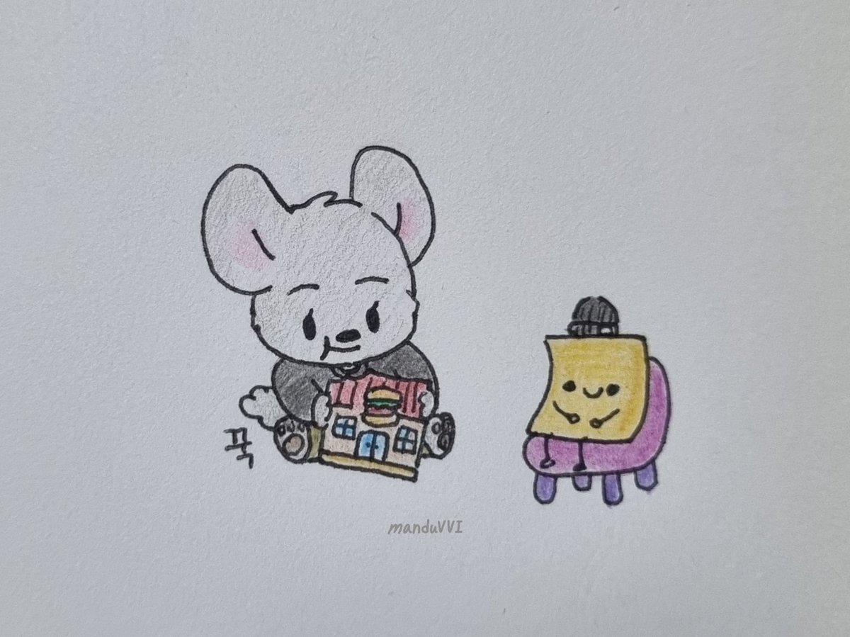 2026. 02. 07 꾹🐾

매장을 먹고 치즈가 앉아있는.
#VANNER #배너 #성국 #박성국