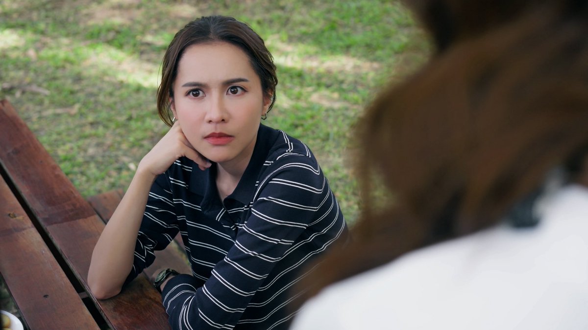 รวมรอยยิ้มของ 4 พี่น้องวาทินวณิช 
แต่มีอยู่คนนึง 

THE EARTH MARRY ME
#วิวาห์ปฐพีตอนที่3