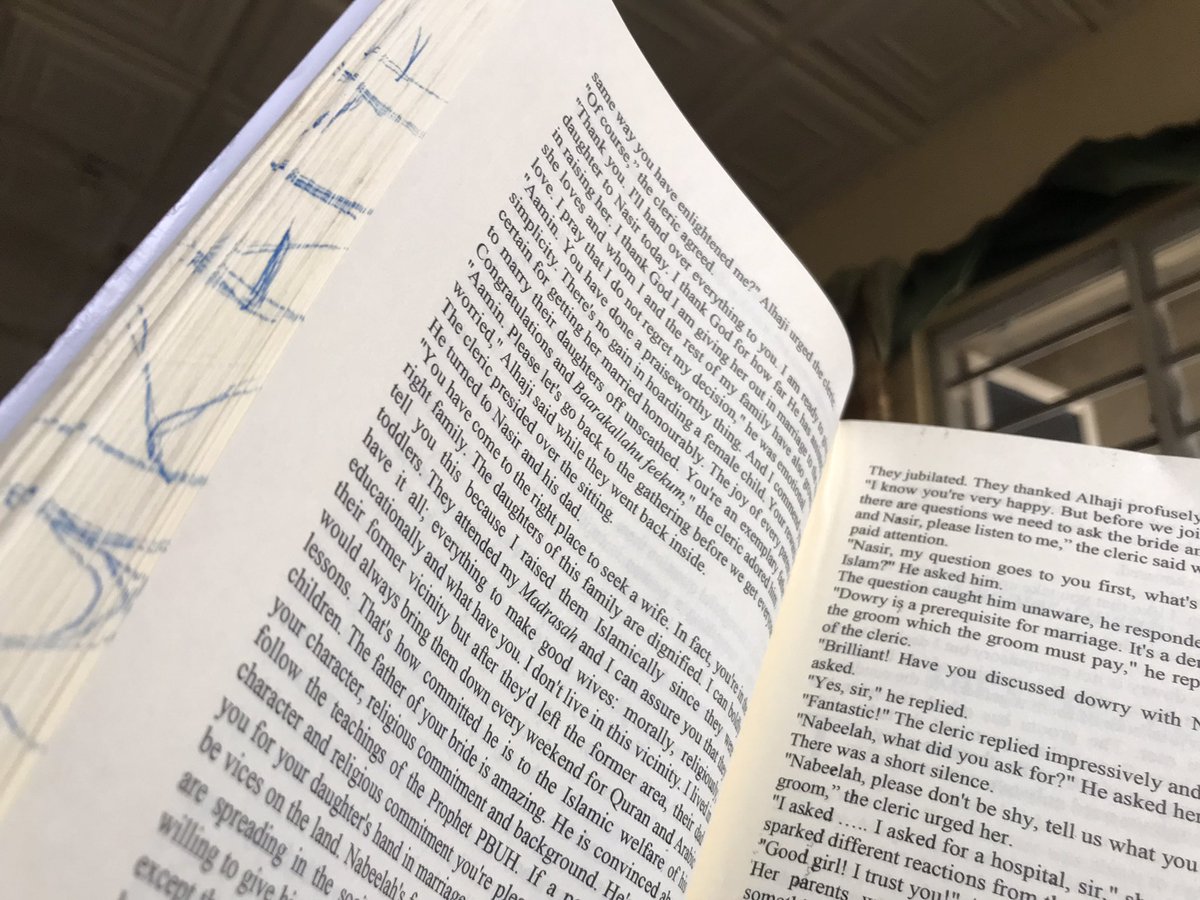 TripleF4712's tweet photo. 👧📖 https://t.co/QHOJ0acCiM