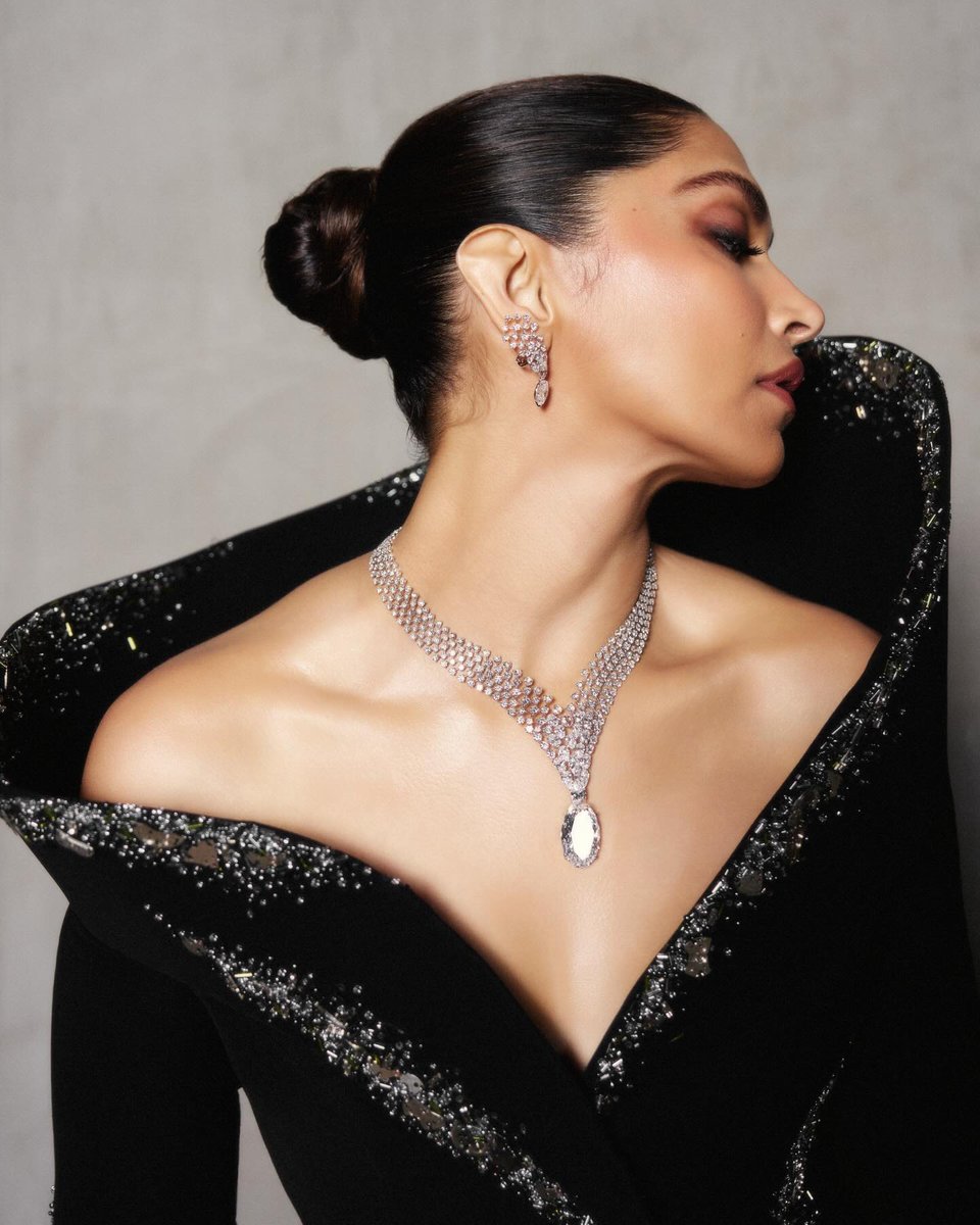 Deepika Files tweet media