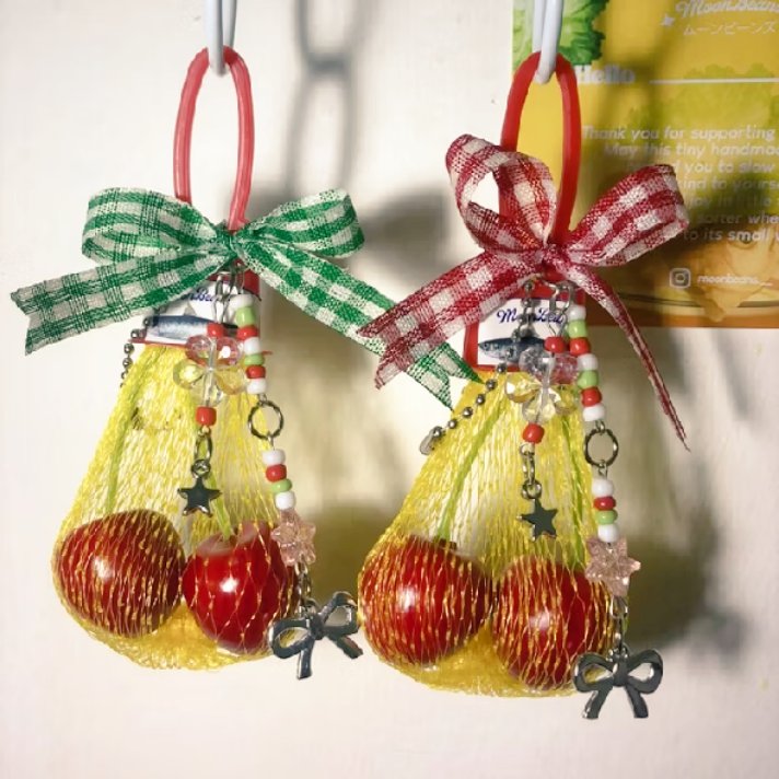 bbystudy's tweet photo. cherry keychain cherry 🍒—
https://t.co/JzG8YnnsJl https://t.co/bjK6g1gFOK