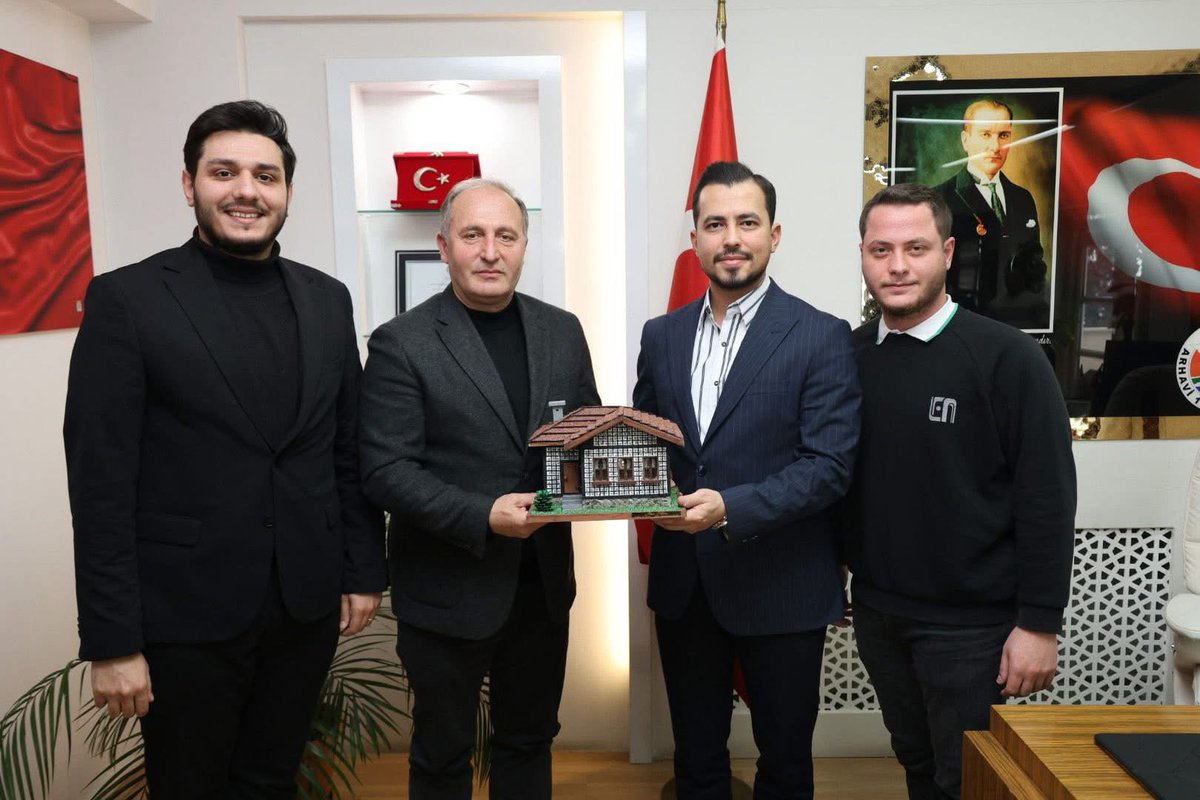 mehmetsismaan's tweet photo. 📍Artvin

Arhavi Belediye Başkanı @turgayataselim ‘e nezaket ziyaretinde bulunduk. 
Samimi misafirperverliği için teşekkür ederiz.

@Arhavibel https://t.co/AyaJY7mU9m