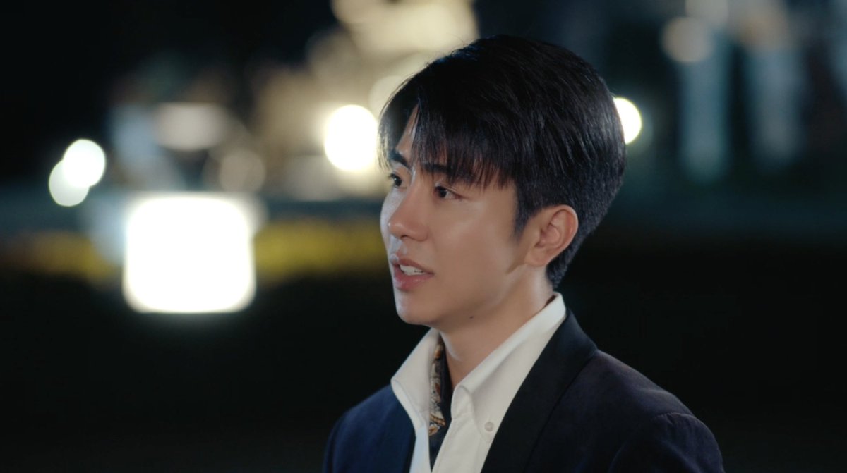iTakkung's tweet photo. “อยู่ทางนู้นเป็นยังไงบ้าง โอเคใช่มั้ย?” ประโยคธรรมดามาก แต่ฟังแล้วน้ำตาแตก มันเต็มไปด้วยความคิดถึง ความเป็นห่วง 😭

RELOVED THE SERIES FINAL EP
#RELOVEDFinalEP https://t.co/HtOPlNXNdX