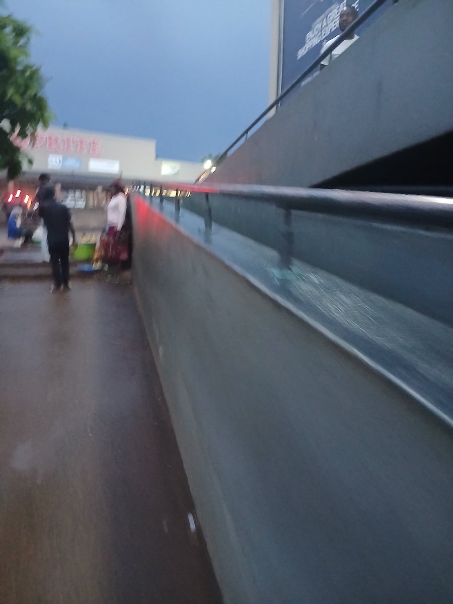 Live4Mind's tweet image. You dont dont how many times I wish I would jump this coming down the ATMs  going to shoprite 😭