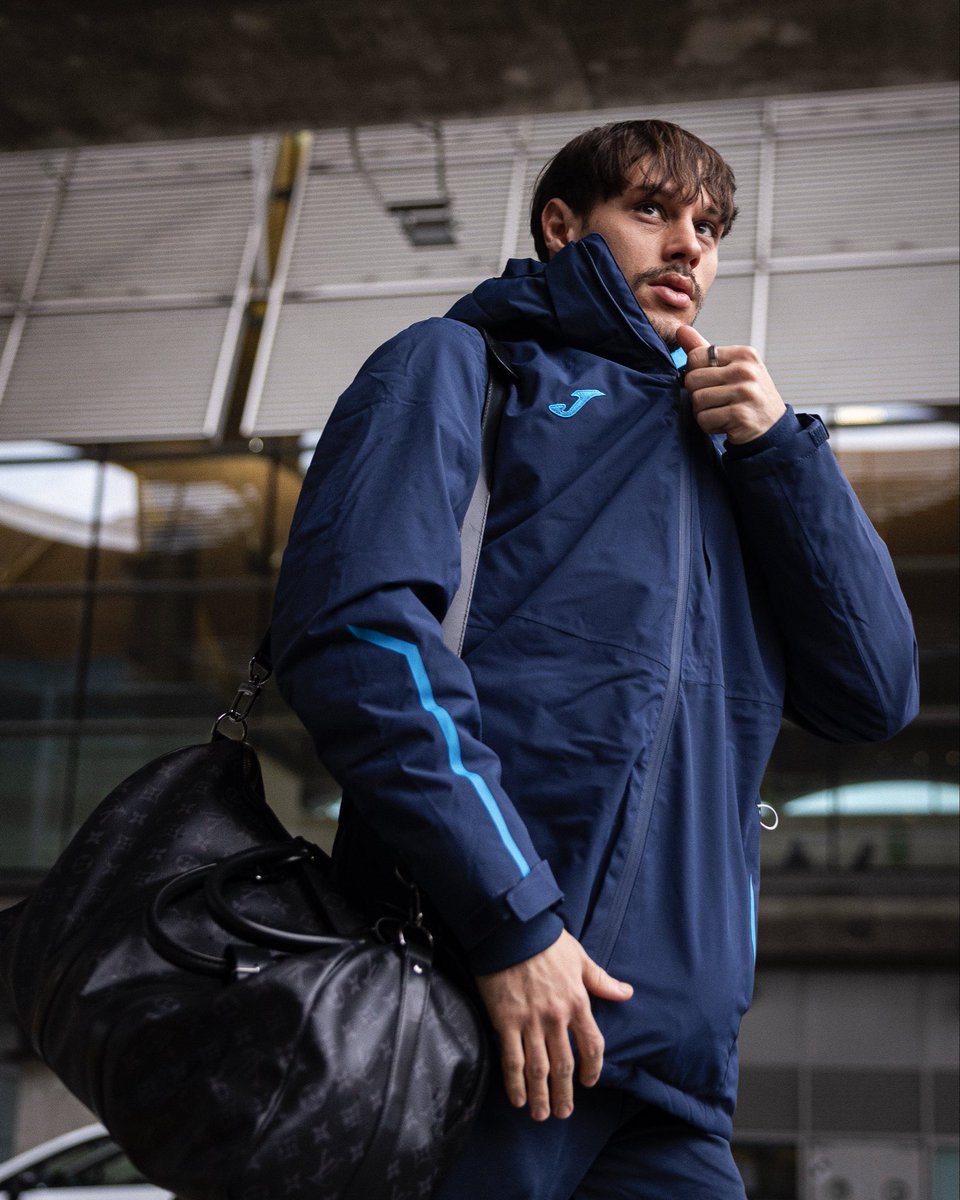 GetafeCF_Off's tweet image. 🇷🇸 LISTO para su debut oficial con la camiseta azulona ✨