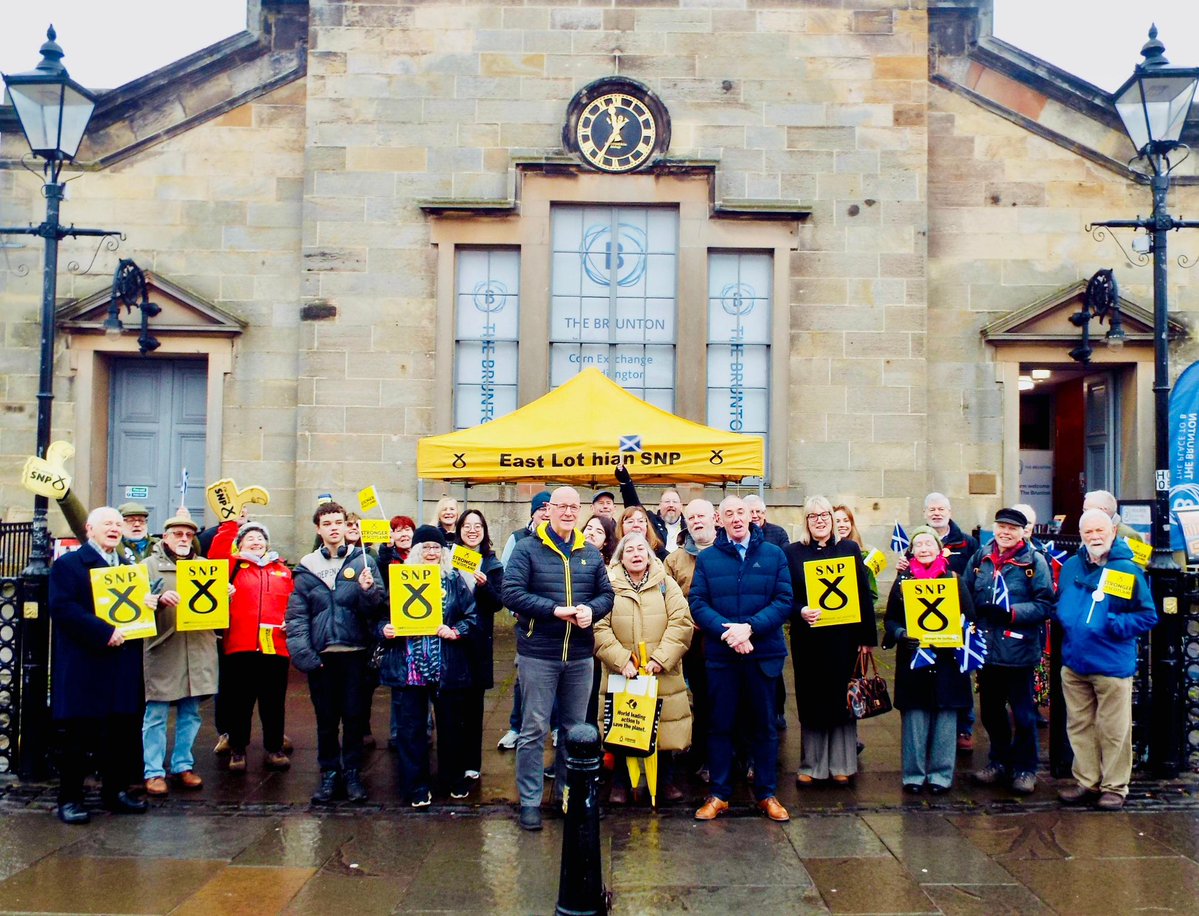 JohnSwinney's tweet image. Three months until Scotland’s choice.

On May 7, vote SNP to choose hope, fairness and real action on the cost of living.

Let’s escape the broken Westminster system and choose our own future with the fresh start of independence. 🏴󠁧󠁢󠁳󠁣󠁴󠁿