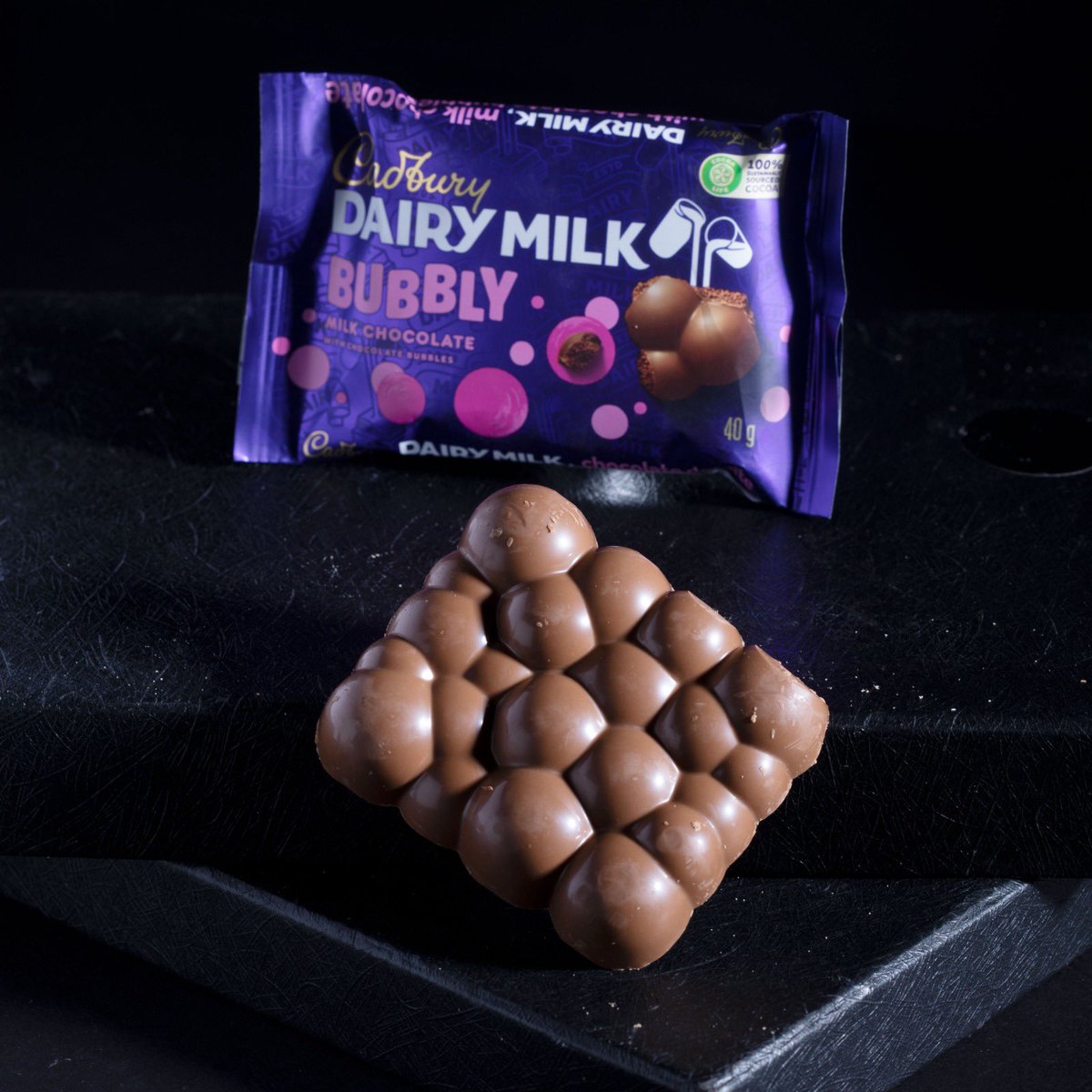 LondonChoco's tweet image. شكولاتة كادبوري دايري ميلك بيبلي 
📍 متوفر في كاكاو لندن
📞 90911750

#كاكاو_لندن #عروض_الكويت #شوكولاته #هوت_شوكليت #Aero نسكافيه مشروبات_ساخنة تسوق_الكويت chocolate HotChoc