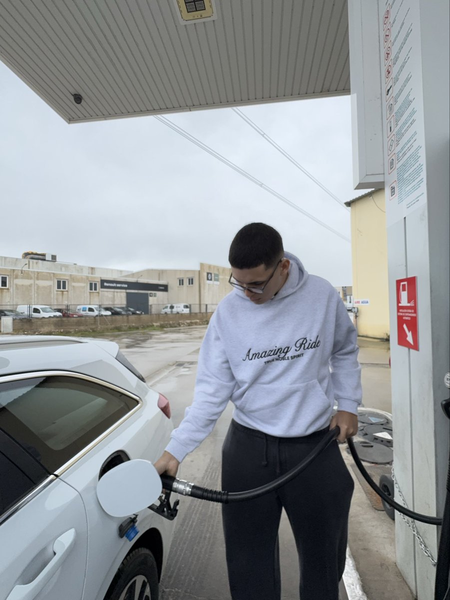 KafriStyle tweet media