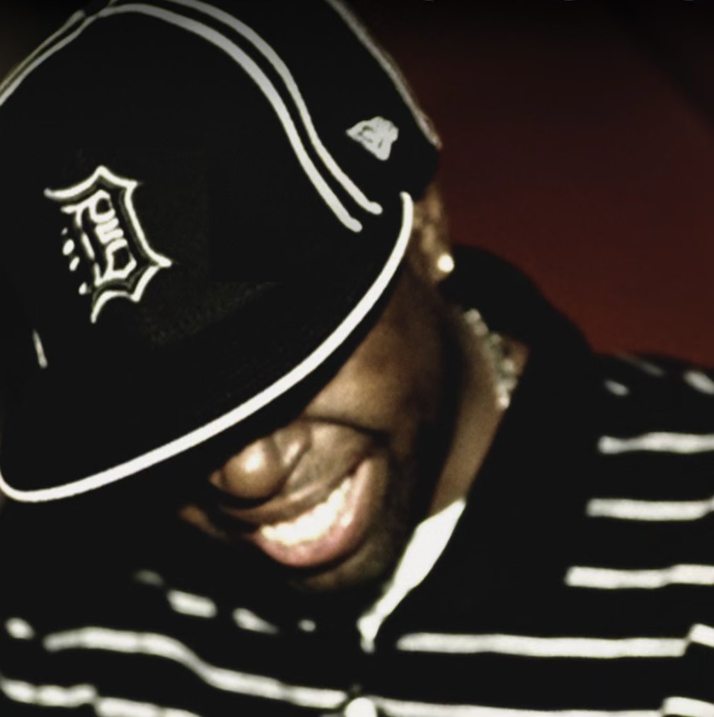 such a special day in hip-hop. 
j dilla’s 52nd birthday and the 20th anniversary of ‘donuts.’
happy j dilla day and long live the legend 🍩