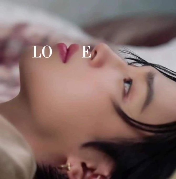 kyo 🥂 tweet media