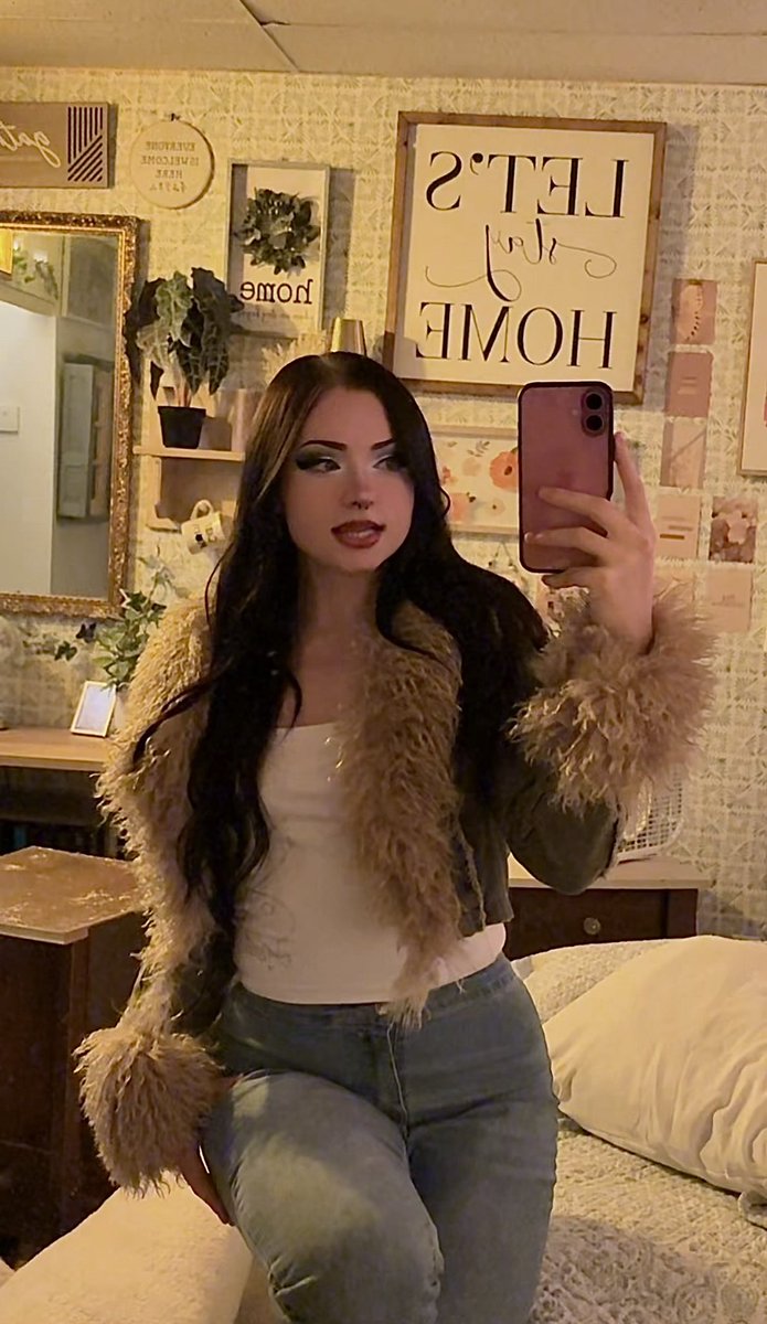 kayleyzbaby🍒 tweet media