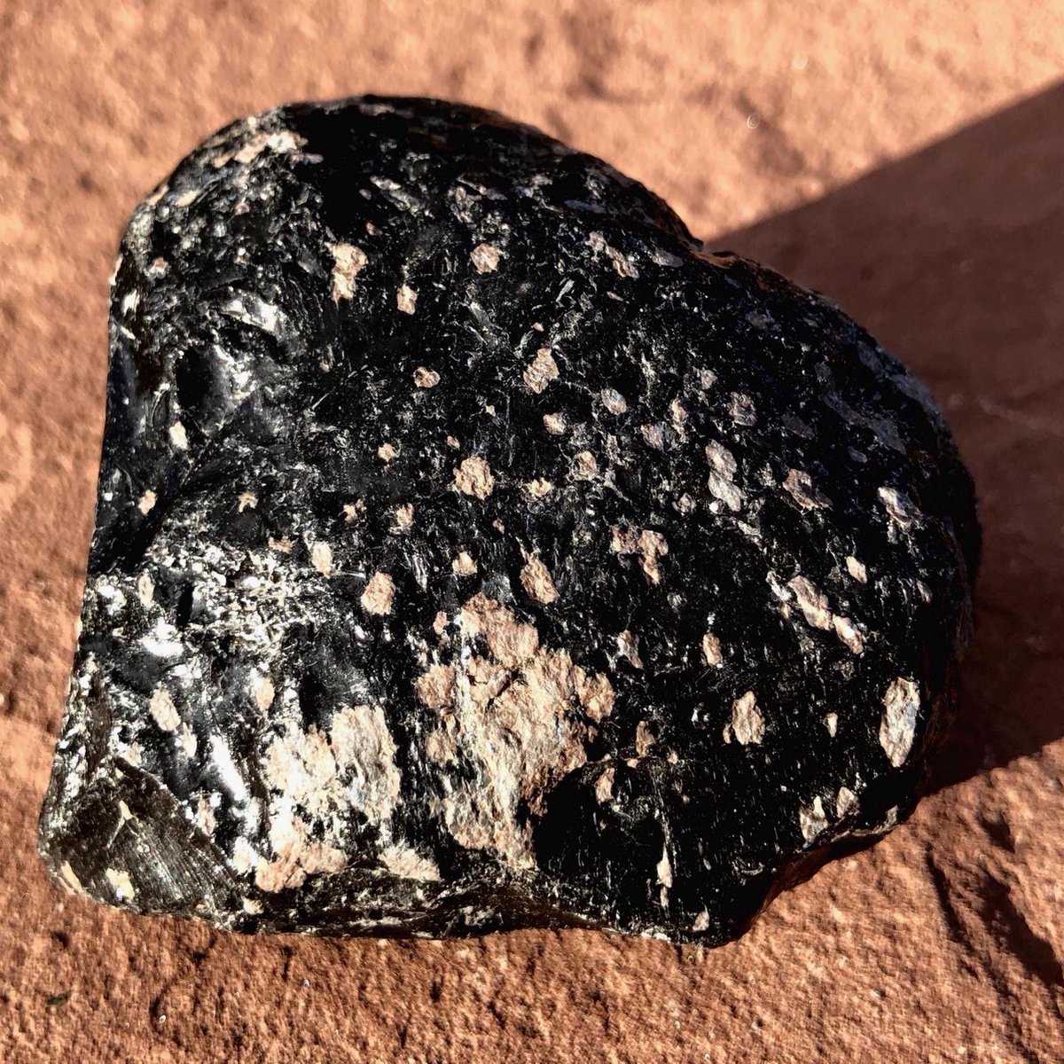 RockLadyRocks's tweet photo. A great #volcanic treasure from #Utah is #snowflakeobsidian! This one is a #heartstone ! 30% off orders at my #valentinesday sale &amp; free mailing in the USA! #obsidian

https://t.co/AtI4R0TRKz https://t.co/OpA3ADpE56