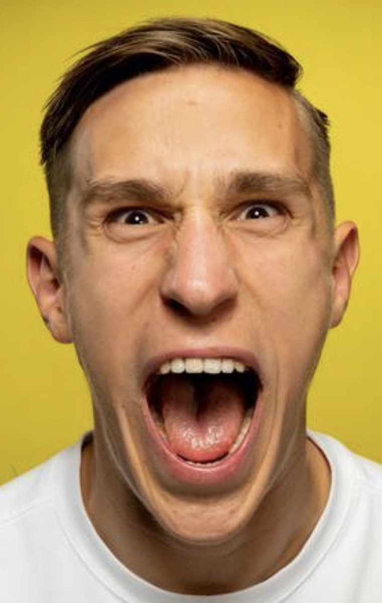 DerOderleBVB tweet media