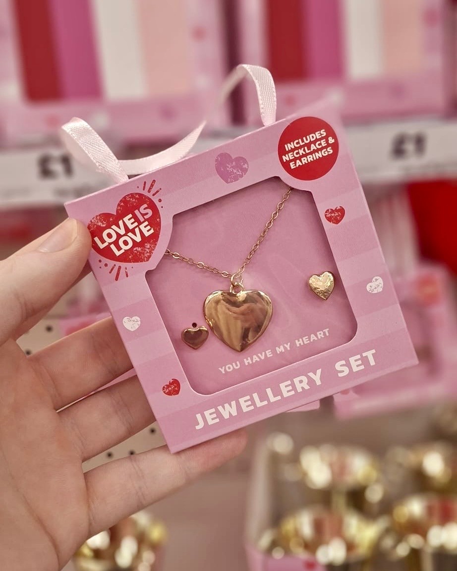 Galleries Bristol tweet media