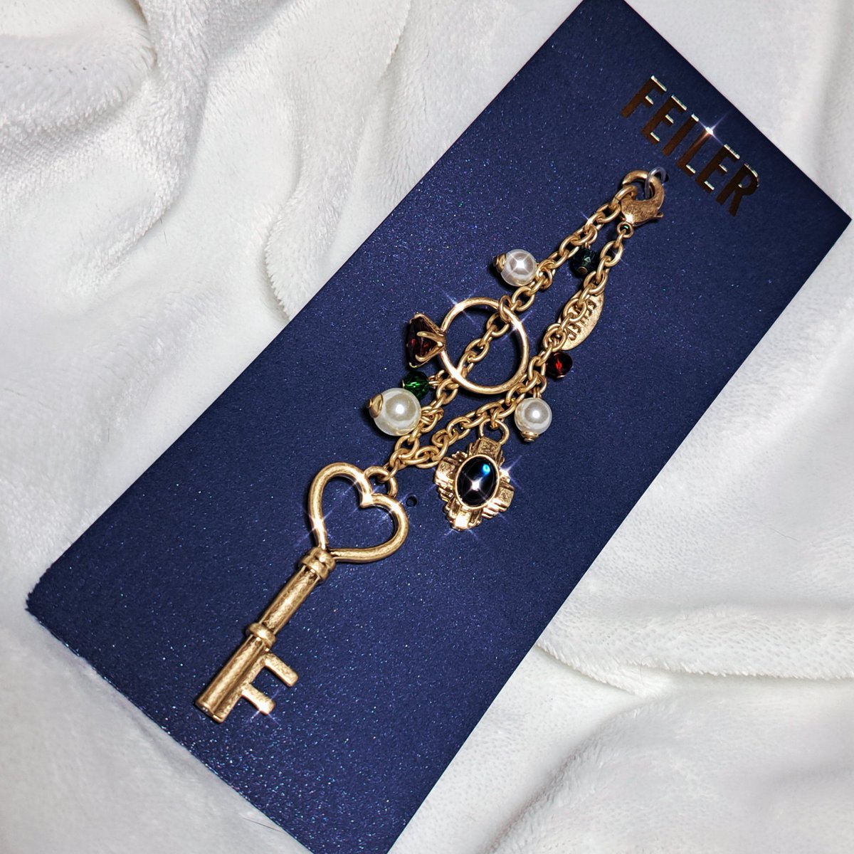 Riee❤︎︎様 確認用 私も一瞬そう思ったんですけどピンクだけないんです🥹ピンクのストーン